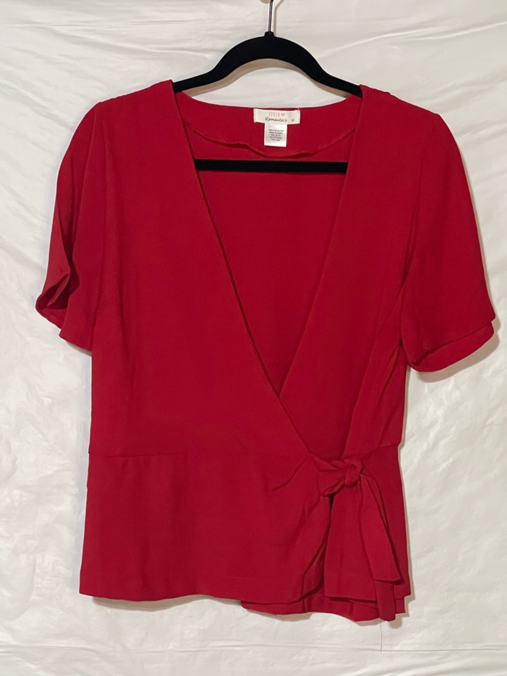 URBAN Romantics Red Wrap-Style V-Neck Short Sleeve Blouse